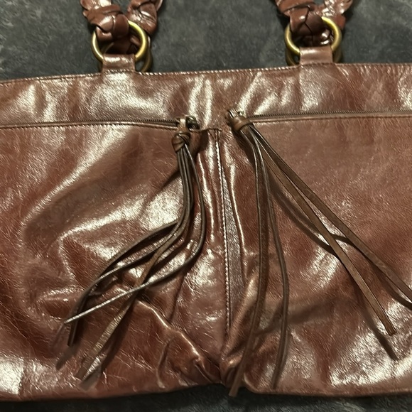 Hobo - Picture 2 of 12